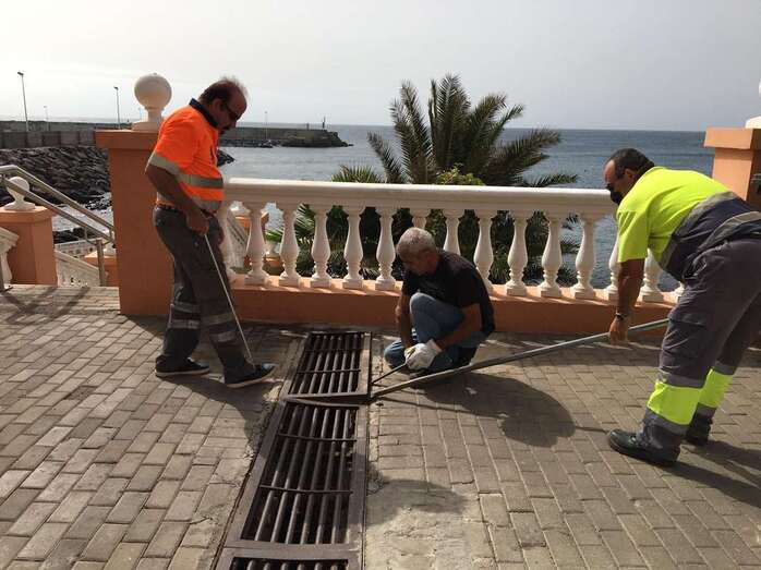 Los imbornales evacúan las aguas pluviales impidiendo que se formen charcos e inundaciones (Foto TA)